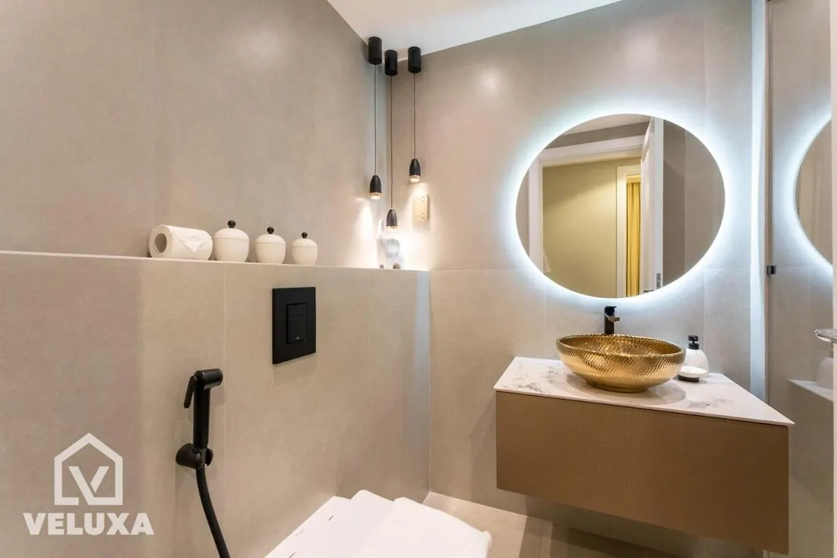 Veluxa-Luxe 2Bed 2 Min Walk To Dubai Mall Apartment