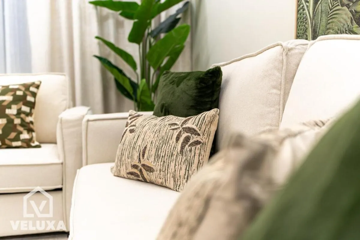 Veluxa-Luxe 2Bed 2 Min Walk To Dubai Mall 0*,  United Arab Emirates